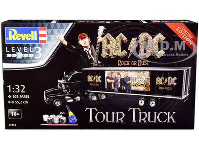 Level 3 Model Kit Kenworth Tour Truck \