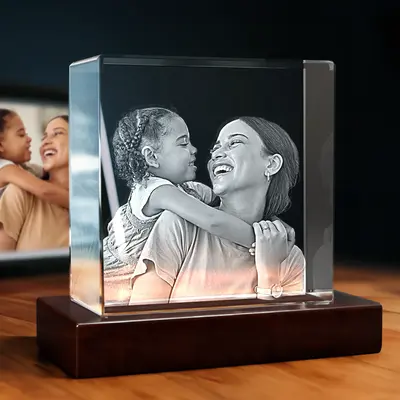 3D Memory Crystal™ - Tabletop - Square - For Mom-4K HD / XL