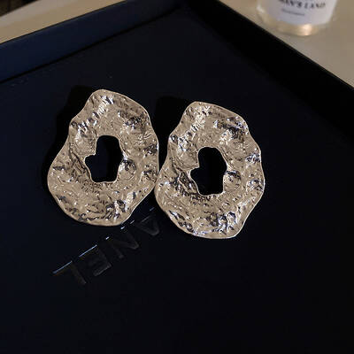 Silver Needle Silver Earrings Fashion Metal Earrings Simple Design Earrings