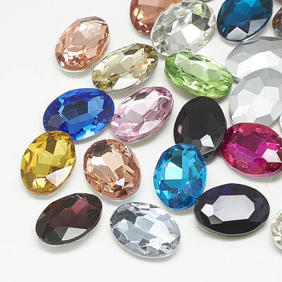 Pointed Back Glass Rhinestone Cabochons