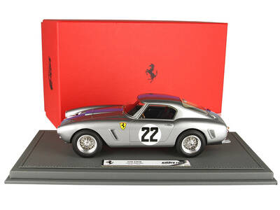 Ferrari 250 SWB #22 Elde - Pierre Noblet 24 Hours of Le Mans (1960) with DISPLAY CASE Limited Edition to 96 pieces Worldwid...