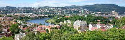 Trondheim's Regalia: Walking Tour of Norway's Historical and Religious Centre