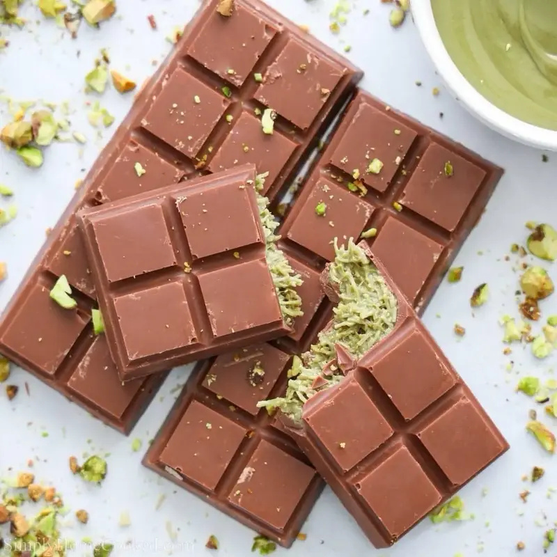 AG Chocolates - Make It Yourself Kit for Dubai Pistachio Knafeh Chocolate Bar - No Specific Temperature Required, Perfect for...