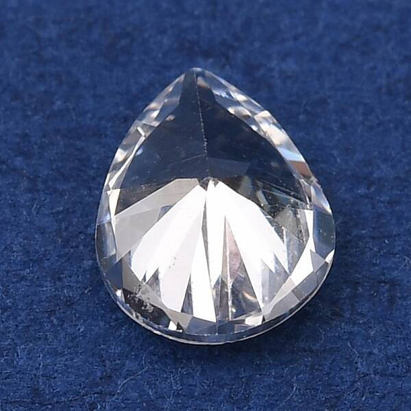 Teardrop-Shaped Cubic Zirconia Cabochons