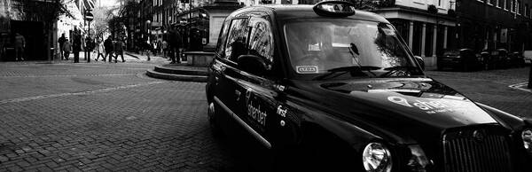 Bustling Bloomsbury Street Photography Tour