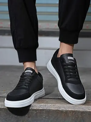 New Stylish Men's Minimalist Lace Up Low Top Skate Sneakers, Casual Athletic Breathable  Skate Sports Shoes, Non-slip Trainer...