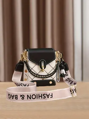 1 Piece Fashion Letter Label Decorated Strap Crossbody Bag, Elegant Pu Leather Zipper Shoulder Bag for Women, Retro All-match...