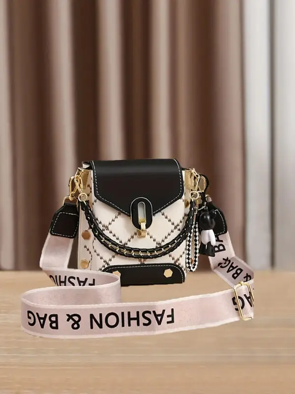 1 Piece Fashion Letter Label Decorated Strap Crossbody Bag, Elegant Pu Leather Zipper Shoulder Bag for Women, Retro All-match...
