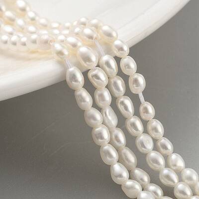 Natural Cultured Freshwater Pearl Beads Strands
