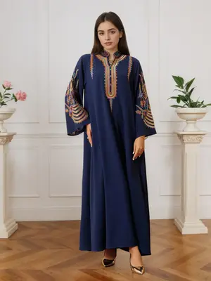 Elegant Muslim Women's Long Robe, Beaded Embroidery Design, Suitable for All Seasons, Stylish and Comfortable Clothing