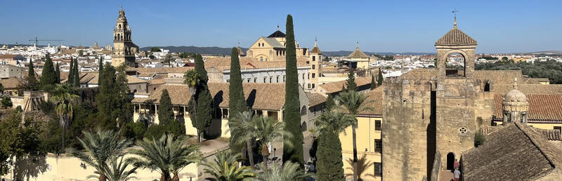 Medieval Córdoba: A Guide to its Islamic, Christian and Jewish Heritage
