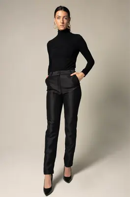 Elegant Skinny Pants in Black | Size: M | Color: black