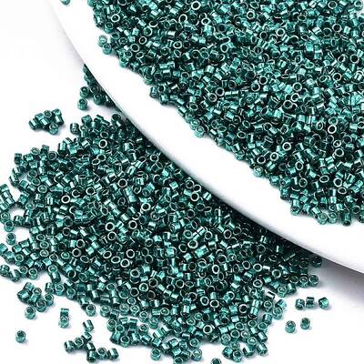 11/0 Grade A Glass Seed Beads