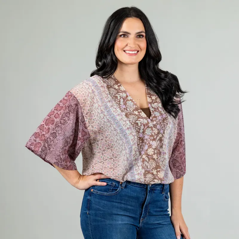 Border Print Wrap Blouse - M