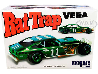 Skill 2 Model Kit Chevrolet Vega Modified Rat Trap 1/25 Scale Model by MPC