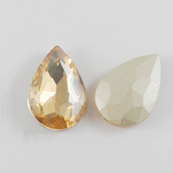 Glass Pointed Back Rhinestone