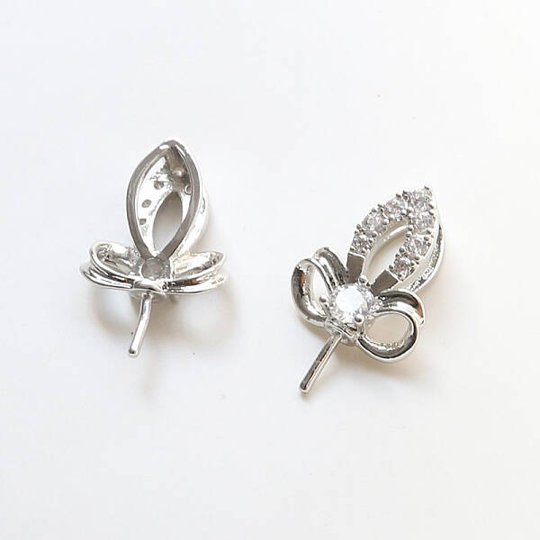 Brass Pave Clear Cubic Zirconia Leaf Head Pins