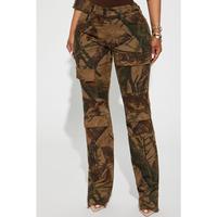 In The Wild Camo Stretch Cargo Jeans - Camouflage