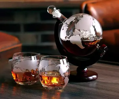 Whiskey Decanter Set - Globe with 2 Etched Whiskey Glasses, Gift for Men Husband Boyfriend Father Whiskey Lovers Wood Wooden