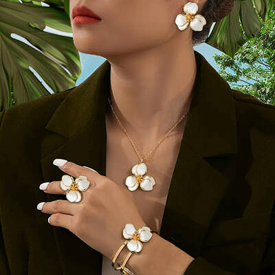 Flower Alloy Enamel Pendant Necklaces & Bangle & Ring & Stud Earrings Sets