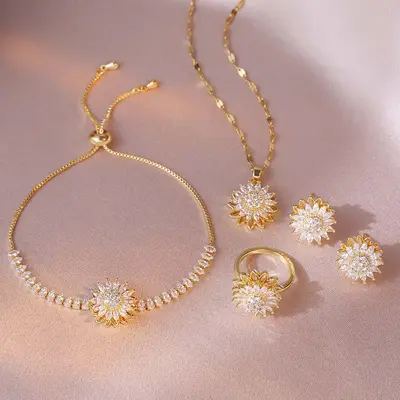 Jewelry Set Fashion SUNFLOWER Zircon Flower Ring Rotatable Clavicle Chain Jewelry Bracelet + Necklace + Earrings + Ring