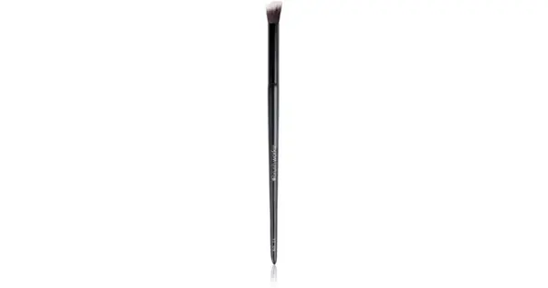 Brushworks slanted eye shadow brush type NO. 15 1pc