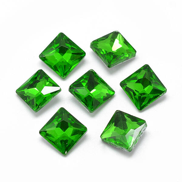 Pointed Back Glass Rhinestone Cabochons