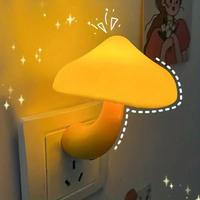 Mushroom Shaped Night Light with Light Sensor (1 Count), Color Changing Mushroom Lamp, LED Lights for Bedroom, Decorative Li...
