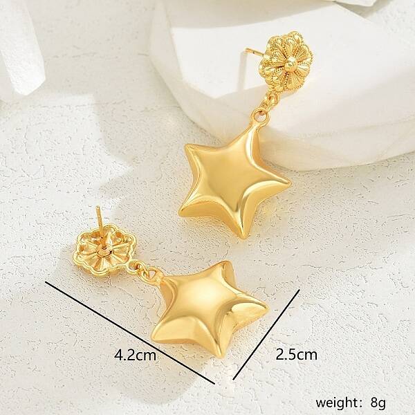 Luxurious Gold Earrings with Elegant Star and Heart Design