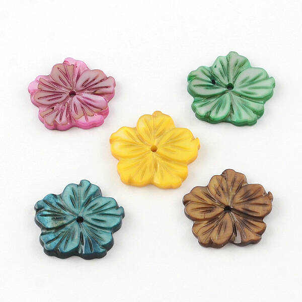 Dyed Plum Blossom Flower Natural Freshwater Shell Beads