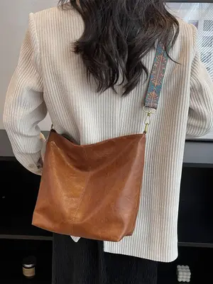 Women's 2025 New Stylish Elegant Large Capacity Crossbody Bag, Trendy Vintage Ethnic Pattern Strap Crossbody Bag, Fashionable...