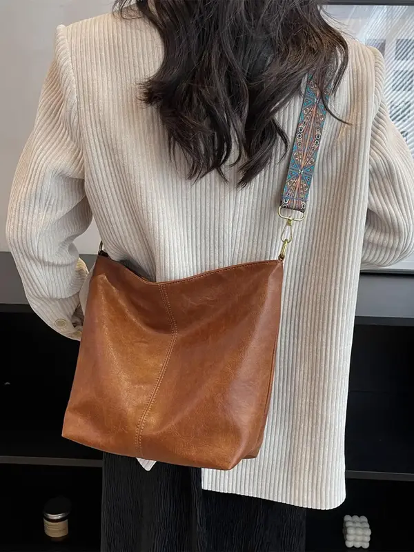 Women's 2025 New Stylish Elegant Large Capacity Crossbody Bag, Trendy Vintage Ethnic Pattern Strap Crossbody Bag, Fashionable...