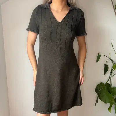 Benetton Midi Dress - Small Khaki Wool Blend