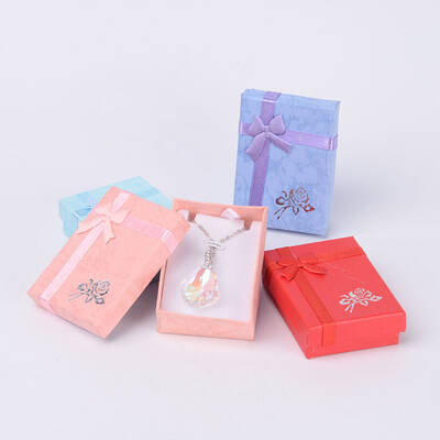 Cardboard Pendant Necklaces Boxes