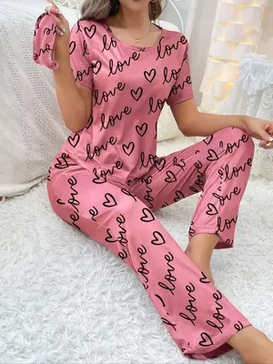 Two-Piece Set Women's Heart Print Tee & Pj Pants Pajama, Valentine's Day Summer Clothes Women, Summer Wear, Crew Neck Shortsl...