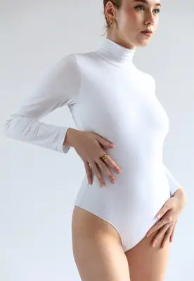 Organic Cotton Turtleneck Bodysuit, White | Size: L