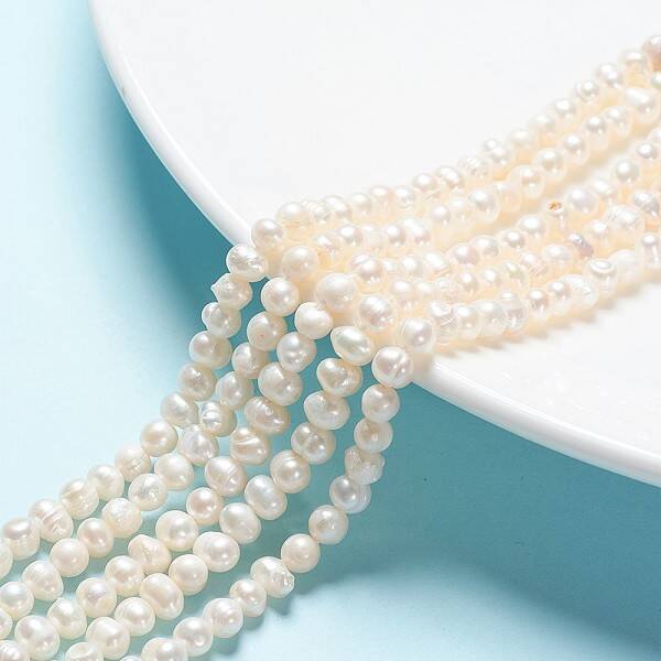 Natural Cultured Freshwater Pearl Beads Strands