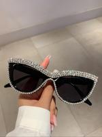 Rhinestone Decor Cat Eye Frame Sunglasses, Fashionable Novelty Sunglasses for Women, Trendy Accessories for Outdoor Activitie...