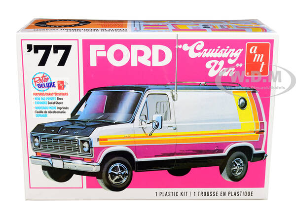 Skill 2 Model Kit 1977 Ford \
