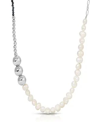 Kloss Necklace | Metal Color: Silver | Gemstone: Sapphire