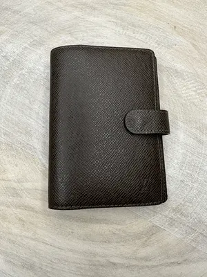 Pre-owned Louis Vuitton Leather small leather goods Brown Taiga PM Ring Agenda Cover