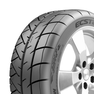 Kumho Tire Ecsta V720 Ultra High Performance - 225/45R15 87W