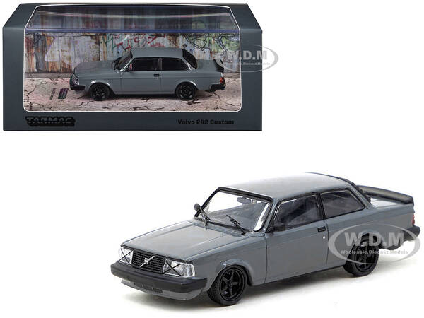 Volvo 242 Custom Gray \