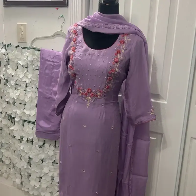 Burbury salwar suit