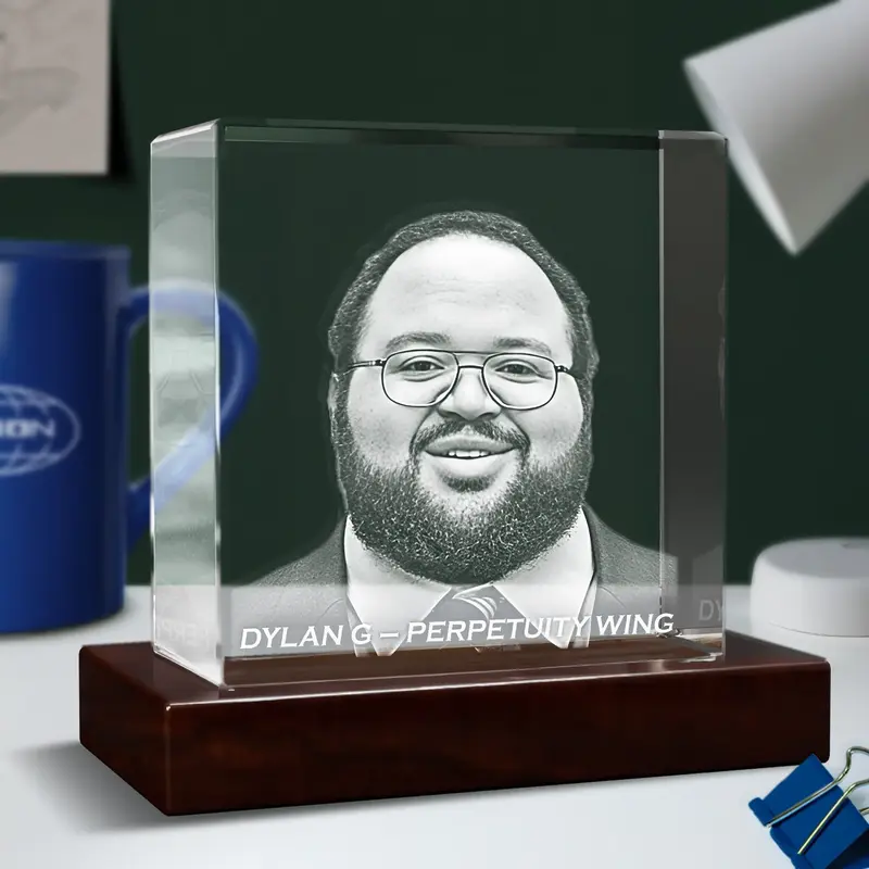 3D Memory Crystal™ - Tabletop - Square - Severance-4K HD / Dylan / Mini