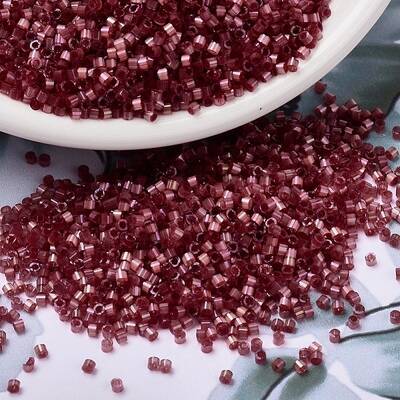 MIYUKI Delica Beads