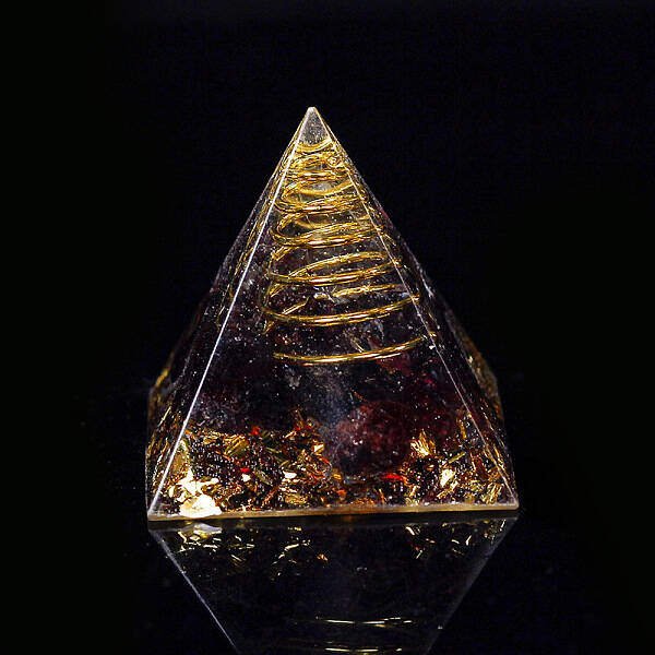 Orgonite Pyramid Resin Display Decorations