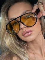 Vintage Trendy Over-sized Sunglasses, Retro Outdoor Sports Sunglasses, Fashionable Sunglasses for Men and Women, Travel Acces...