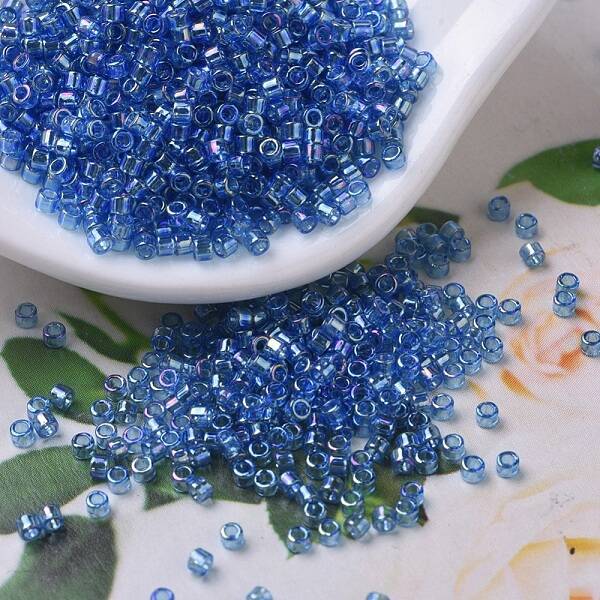 MIYUKI Delica Beads