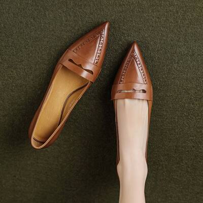 CHIKO Siko Pointy Toe Kitten Heels Pumps Shoes